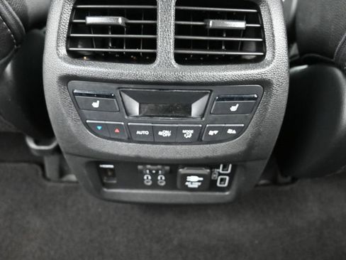 Used 2019 Honda Pilot Touring image 29