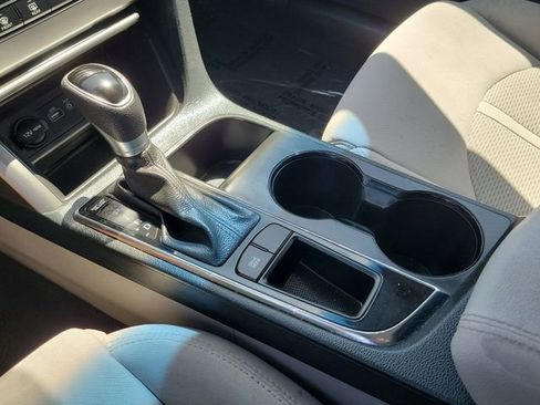 Used 2017 Hyundai Sonata SEL FWD image 14