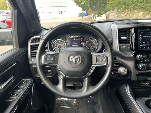 Used 2024 RAM 1500 Laramie image 11