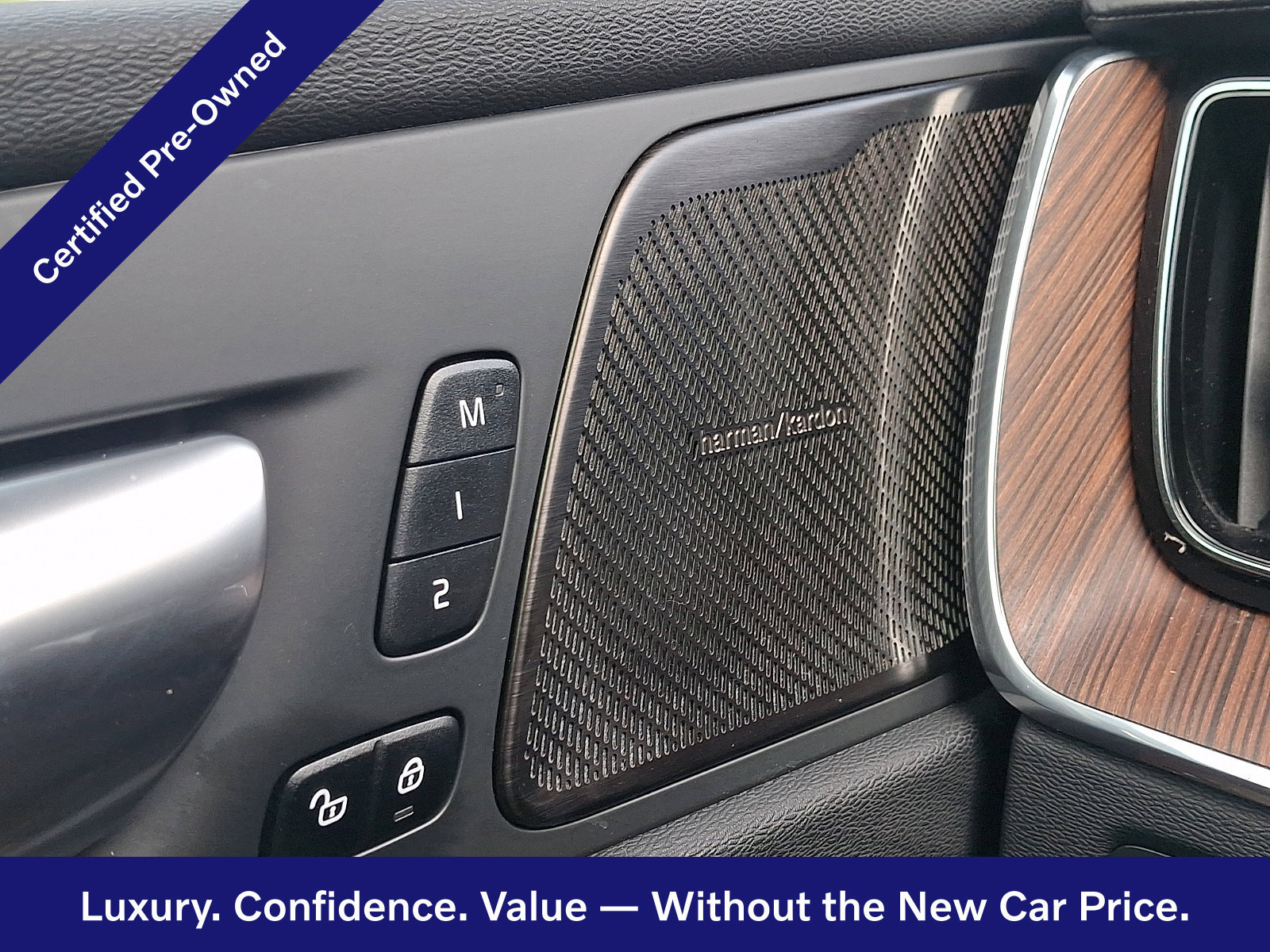 Certified 2023 Volvo XC60 B5 Ultimate w/ Climate Package AWD/4WD image 24