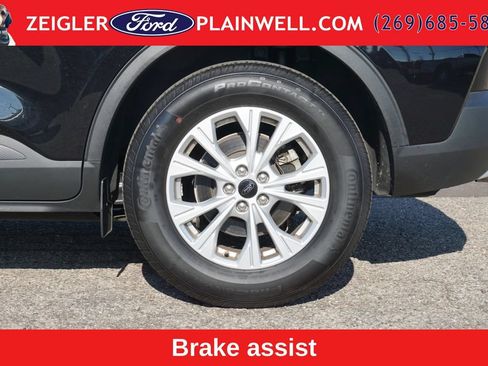 Used 2025 Ford Escape Active AWD/4WD image 9