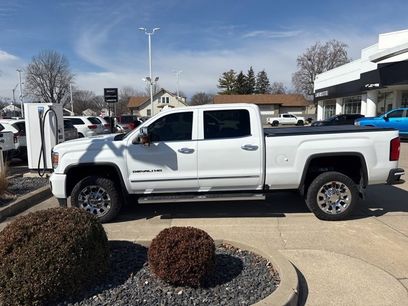 Used 2016 GMC Sierra 2500 Denali w/ Duramax Plus Package