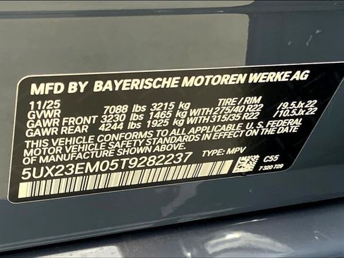 Used 2026 BMW X7 xDrive40i AWD/4WD image 41