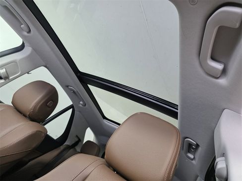 New 2026 Mercedes-Benz GLE 350 4MATIC image 9