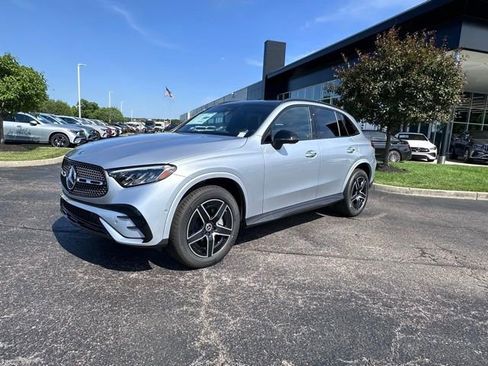 New 2026 Mercedes-Benz GLC 300 4MATIC image 1