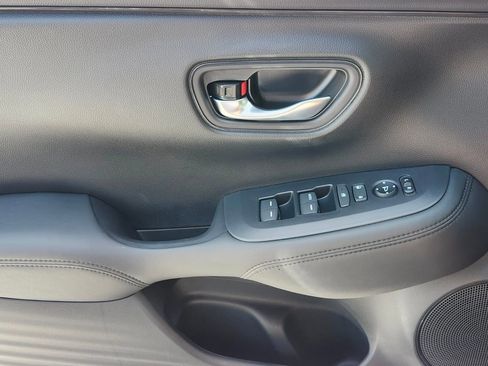 New 2026 Honda HR-V LX image 30