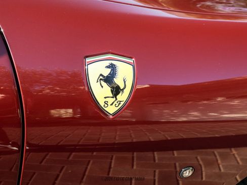 Used 2025 Ferrari Roma Spider RWD image 61