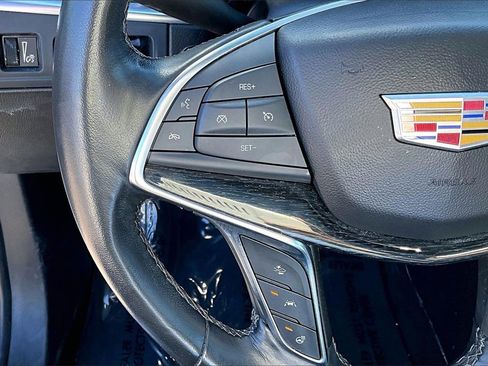 Certified 2023 Cadillac XT5 Premium Luxury w/ LPO, Floor Liner Package image 11