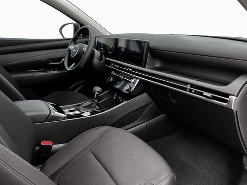 New 2026 Hyundai Tucson SEL image 16