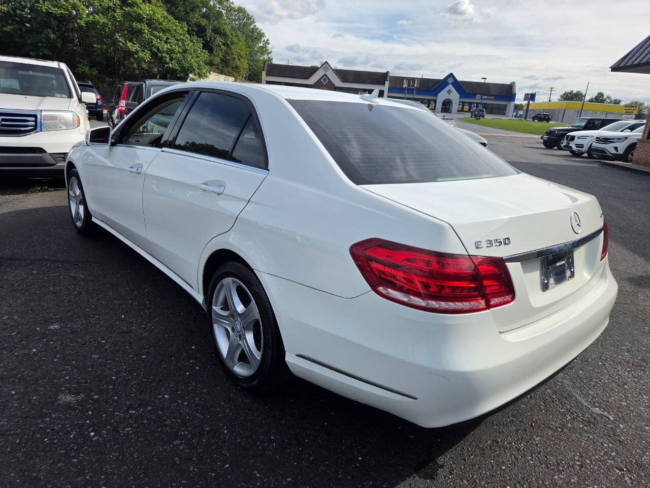Used 2014 Mercedes-Benz E 350 4MATIC Sedan w/ Premium 1 Package image 7