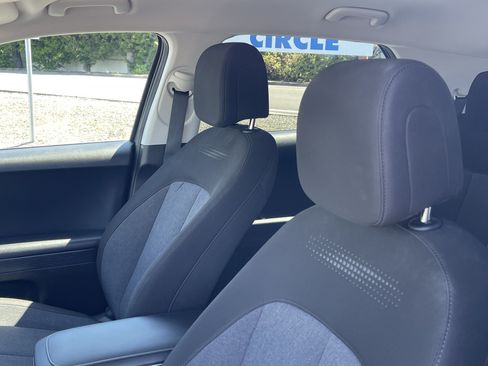 Used 2024 Hyundai Ioniq 5 SEL AWD/4WD image 19
