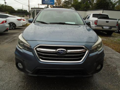 Used 2018 Subaru Outback 3.6R Limited image 6