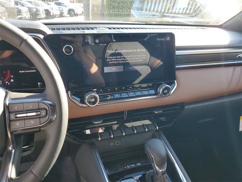 New 2026 GMC Canyon AT4 image 15