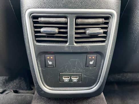 Used 2016 Dodge Charger R/T Scat Pack w/ Beats Audio Group image 40