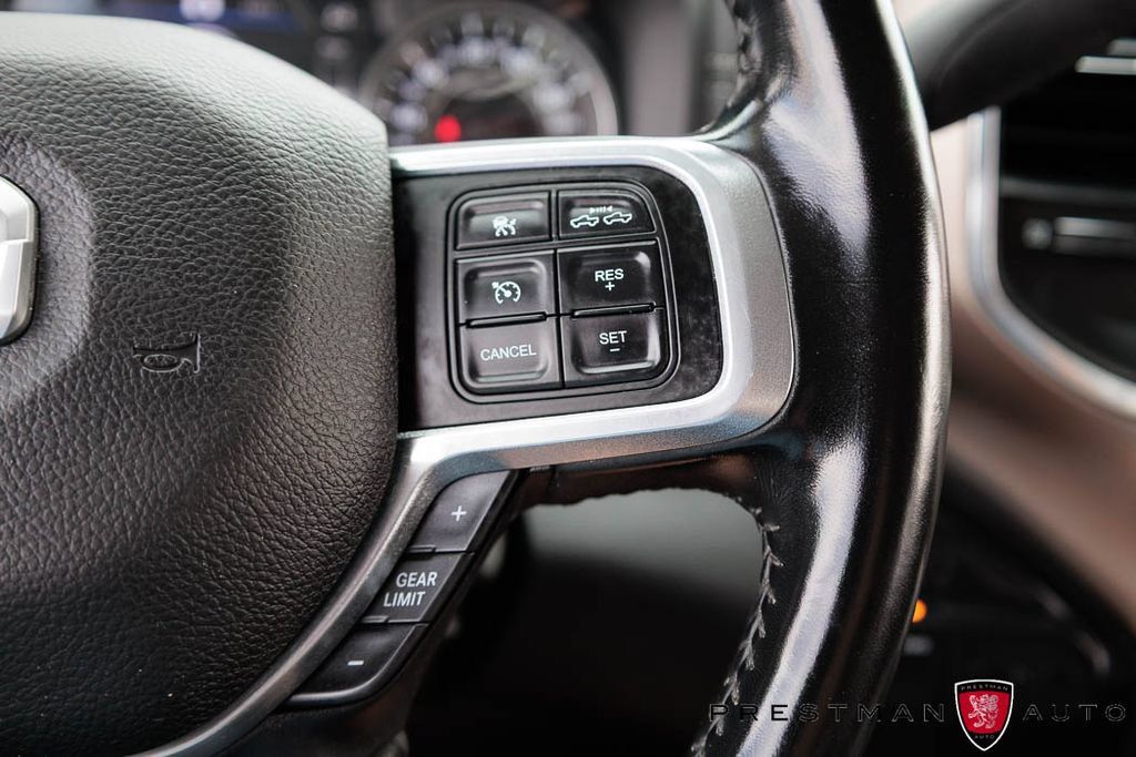 Used 2022 RAM 3500 Laramie AWD/4WD image 29