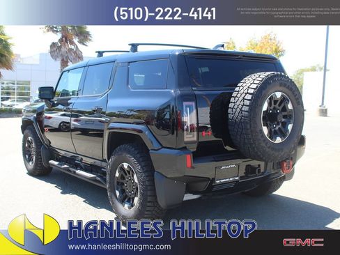 Used 2024 GMC Hummer EV 2X w/ Extreme Off-Road Package AWD/4WD image 9
