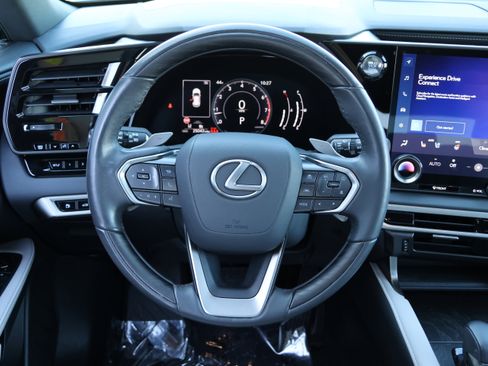 Used 2024 Lexus RX 350 Premium FWD image 17