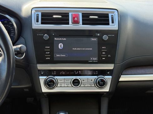 Used 2017 Subaru Outback 3.6R Limited image 13
