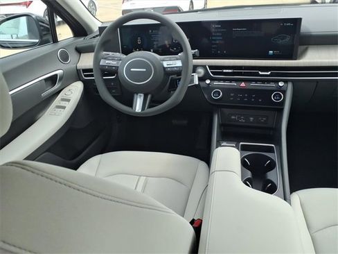 New 2026 Hyundai Sonata Blue image 4