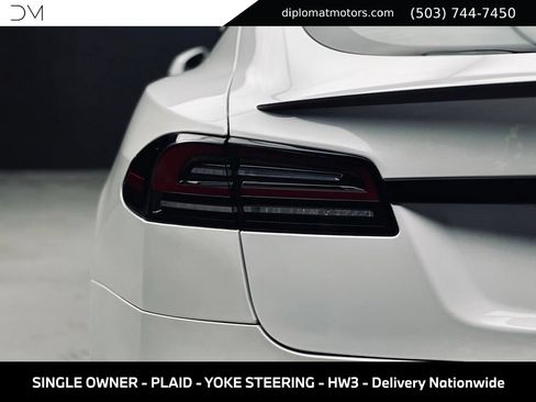 Used 2022 Tesla Model S Plaid AWD/4WD image 14