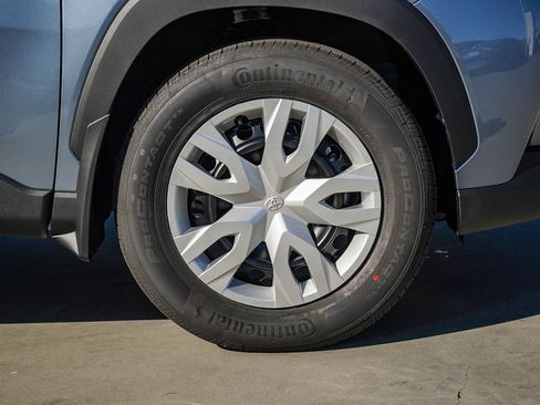 New 2026 Toyota Corolla Cross L FWD image 9
