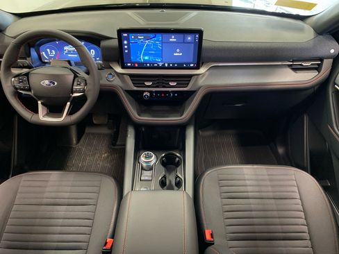 New 2026 Ford Explorer ST-Line w/ ST-Line Street Pack image 11