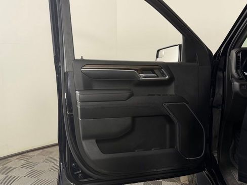 Used 2023 Chevrolet Silverado 1500 RST AWD/4WD image 11