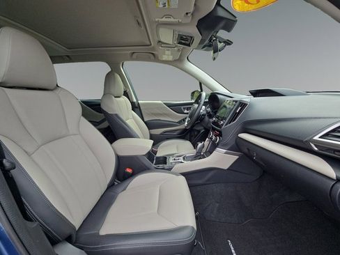 Certified 2023 Subaru Forester Limited image 19