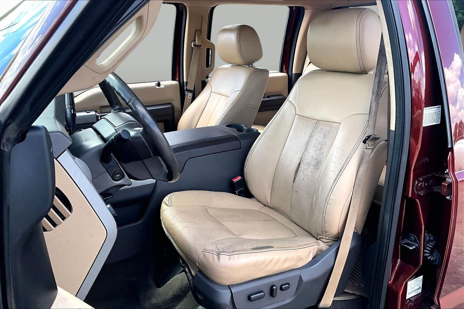 Used 2015 Ford F350 Lariat w/ Lariat Ultimate Package AWD/4WD image 8