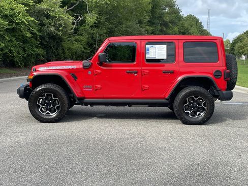 Used 2022 Jeep Wrangler Unlimited Rubicon 4xe w/ Steel Bumper Group AWD/4WD image 6