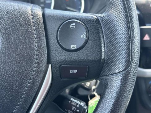 Used 2014 Toyota Corolla LE FWD image 26
