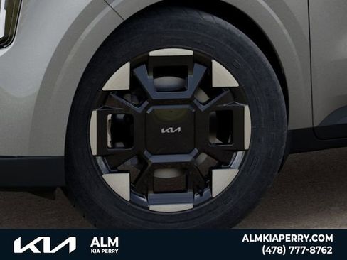 New 2026 Kia Carnival EX FWD image 9