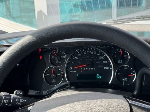 New 2025 Chevrolet Express 2500 w/ Driver Convenience Package image 28