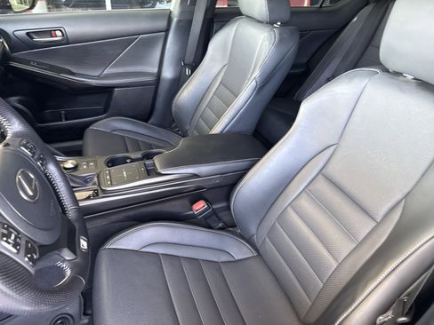 Used 2022 Lexus IS 350 F Sport w/ Dynamic Handling Package RWD image 23