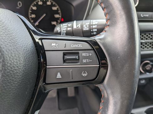Used 2025 Honda HR-V Sport image 33