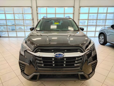 Used 2024 Subaru Ascent Limited w/ Technology Package image 7