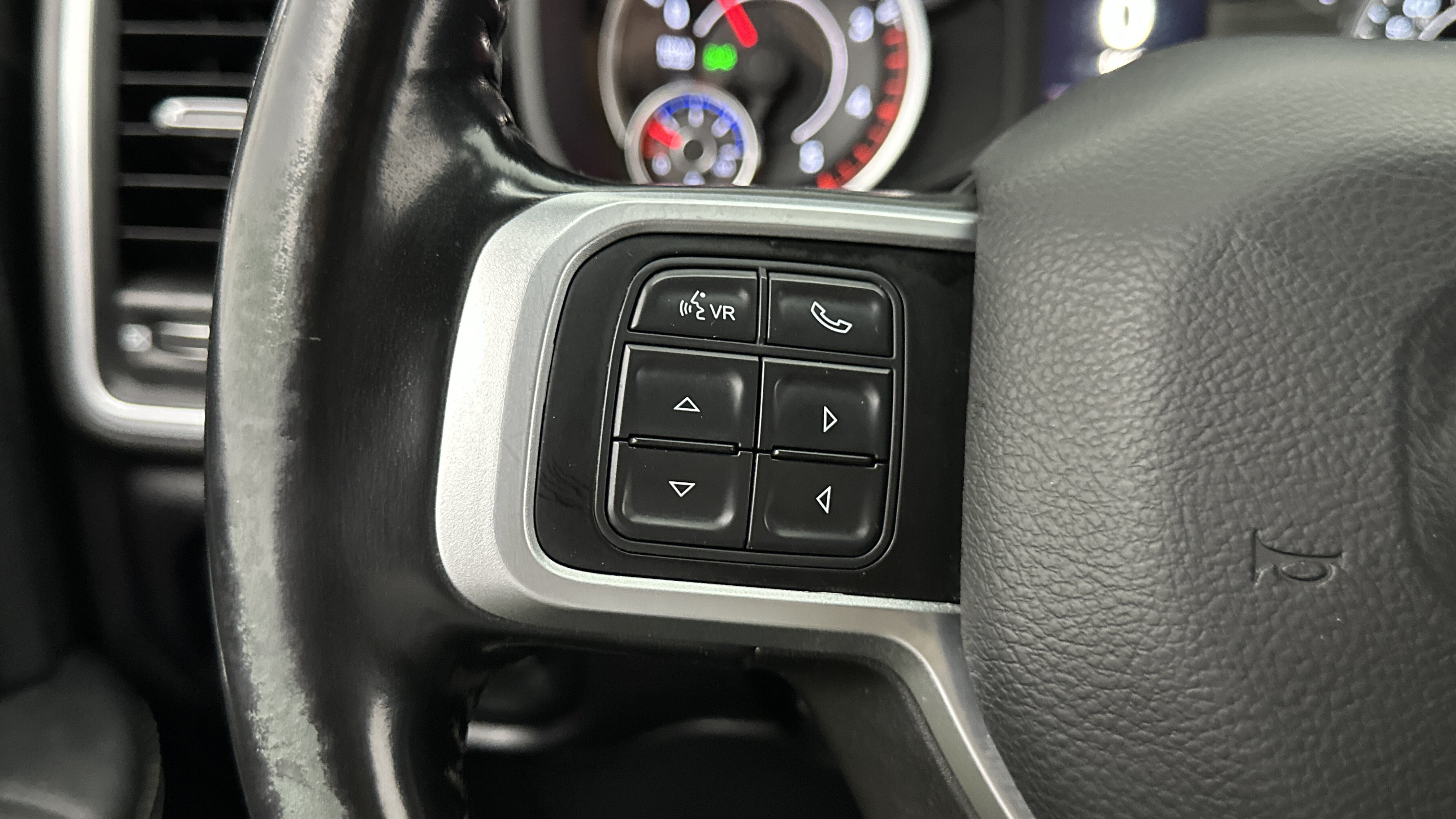 Used 2022 RAM 2500 Big Horn AWD/4WD image 22