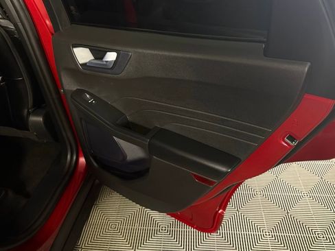 Used 2024 Ford Escape ST-Line w/ Equipment Group 301A image 27