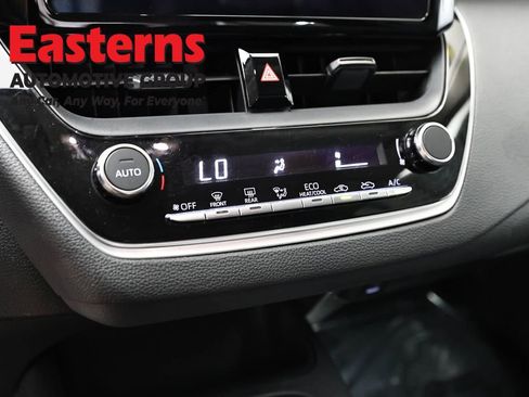 Used 2024 Toyota Corolla LE FWD image 19