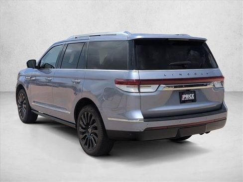 Used 2022 Lincoln Navigator Black Label AWD/4WD image 8