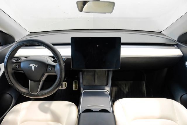 Used 2022 Tesla Model Y Performance AWD/4WD image 18