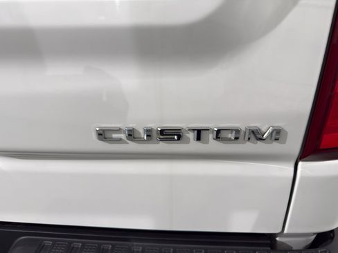 Used 2021 Chevrolet Silverado 1500 Custom Trail Boss image 10