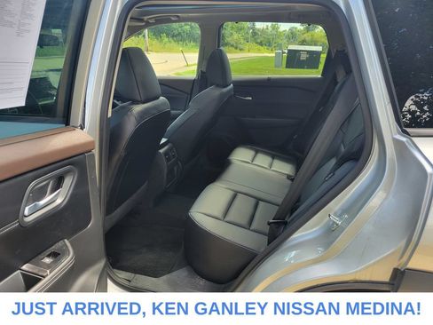 Certified 2023 Nissan Rogue SV w/ SV Premium B Package AWD/4WD image 16