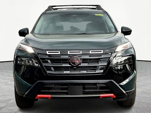 New 2026 Nissan Rogue SV AWD/4WD image 2