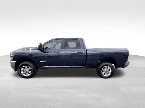Used 2026 RAM 2500 Big Horn AWD/4WD image 3