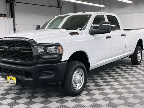 Used 2024 RAM 2500 Tradesman AWD/4WD image 12