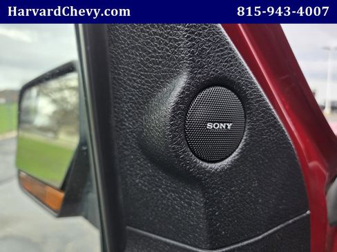 Used 2017 Ford Expedition EL Limited w/ Equipment Group 301A AWD/4WD image 38