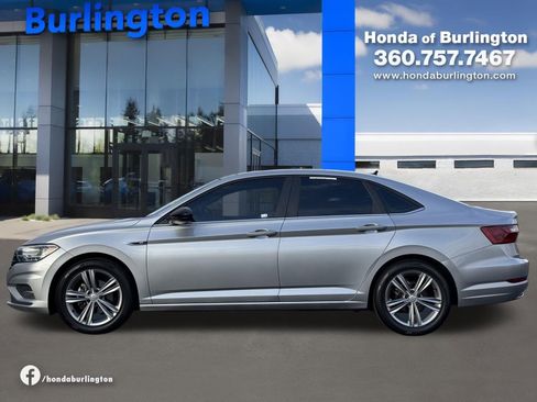 Used 2020 Volkswagen Jetta S image 3