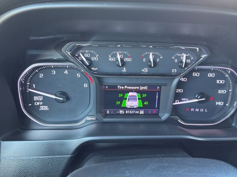 Used 2021 GMC Sierra 1500 Elevation w/ Preferred Package AWD/4WD image 37