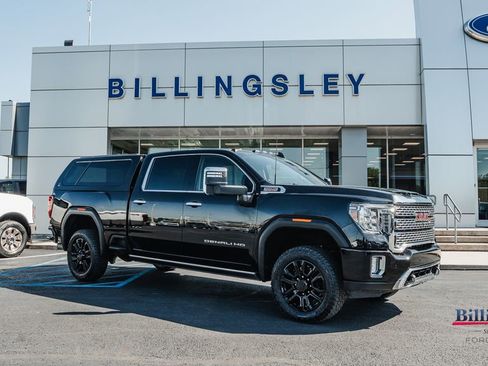 Used 2021 GMC Sierra 2500 Denali w/ Denali Black Diamond Edition AWD/4WD image 1